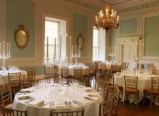 Venue, Surrey, Mansion