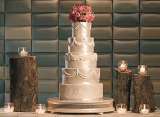 Wedding Cakes, Luxury