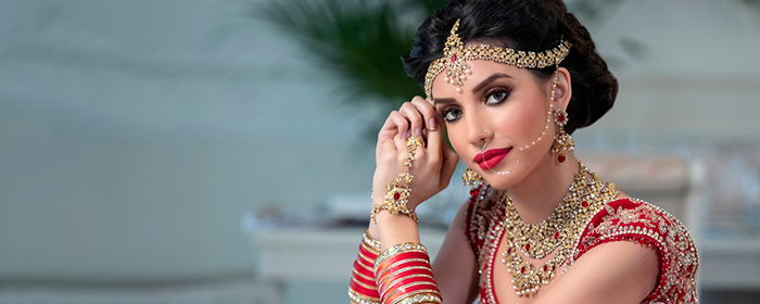 6 Makeup Tips For Summer Brides, According To An Expert 